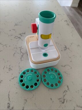 Lovevery Discover & Inspect Microscope from The Connector Play Kit